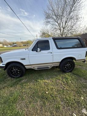 1996 Ford Bronco XLT