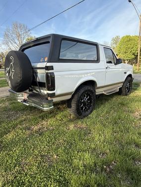 1996 Ford Bronco XLT