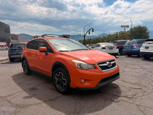 Orange 2014 Subaru XV Crosstrek 2.0i Premium