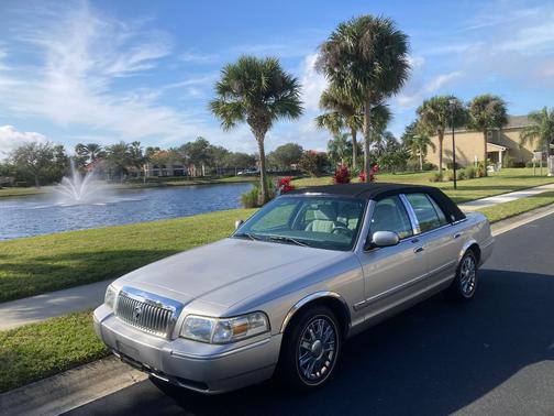 Silver 2006 Mercury Grand Marquis GS