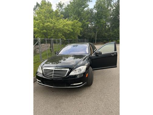 2011 Mercedes-Benz S-Class S 550 4MATIC