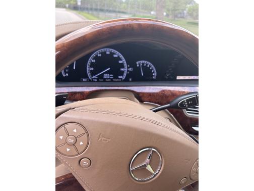 2011 Mercedes-Benz S-Class S 550 4MATIC