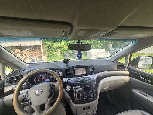 2012 Nissan Quest SL