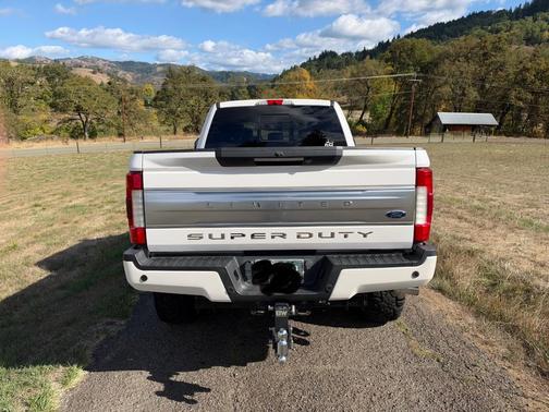 White 2019 Ford F-350 Limited