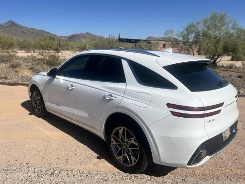 2025 Genesis GV70 2.5T