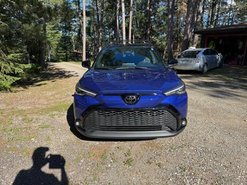 2025 Toyota Corolla Cross Hybrid XSE