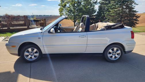 2002 Volkswagen Cabrio GLX