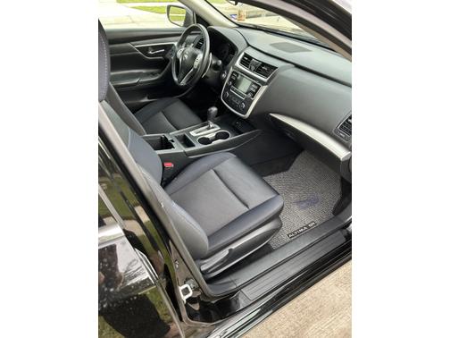 2016 Nissan Altima 2.5 SR