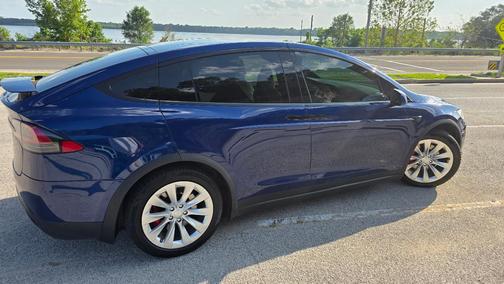 Blue 2019 Tesla Model X Performance