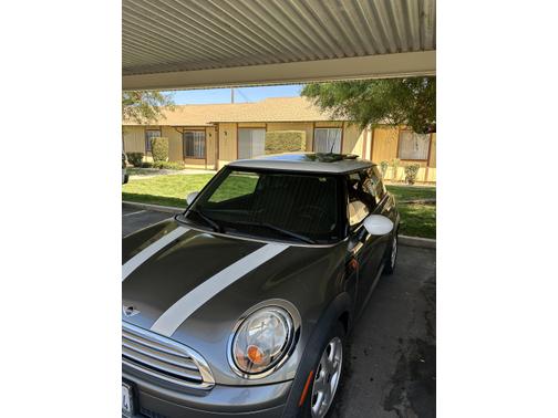2010 MINI Cooper Base