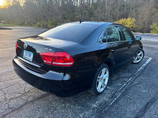 2015 Volkswagen Passat 2.0L TDI DSG SE w/Sunroof