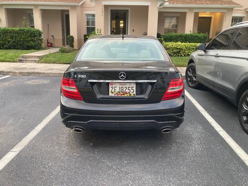 2012 Mercedes-Benz C-Class C 300 4MATIC Luxury