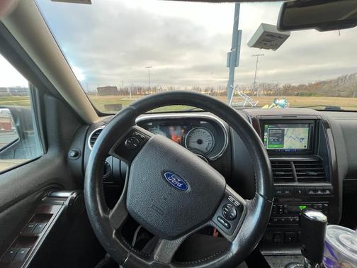 2010 Ford Explorer Limited