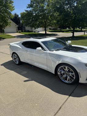 White 2023 Chevrolet Camaro ZL1