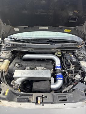 Gray 2006 Volvo S40 T5