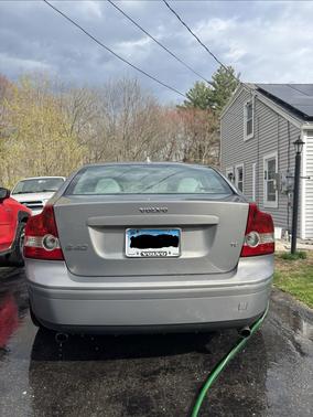 Gray 2006 Volvo S40 T5