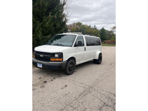 2012 Chevrolet Express 3500 LS
