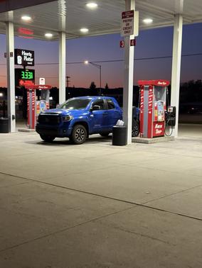 Blue 2018 Toyota Tundra SR