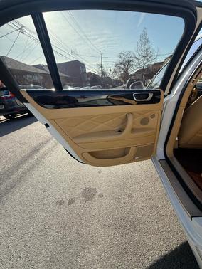 White 2011 Bentley Continental Flying Spur Base