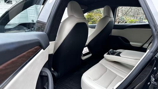 2022 Tesla Model S Long Range