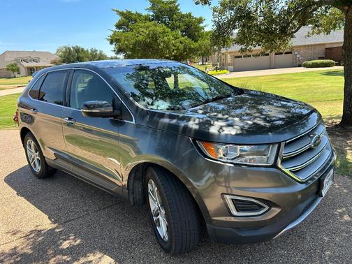 Gray 2016 Ford Edge Titanium