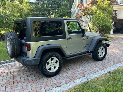 Silver 2018 Jeep Wrangler JK Sport