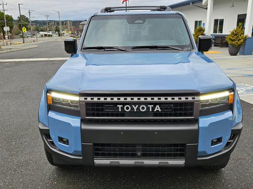 2025 Toyota Land Cruiser Base