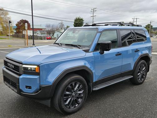 2025 Toyota Land Cruiser Base