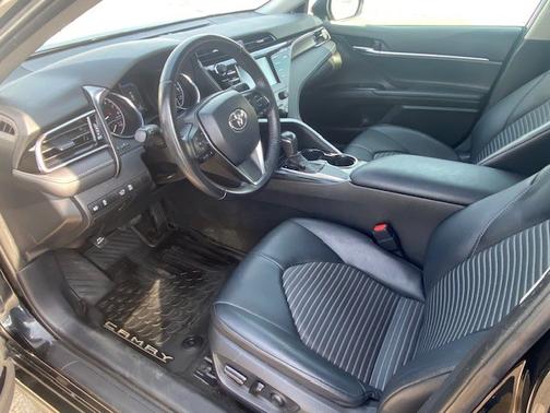 2020 Toyota Camry SE Nightshade