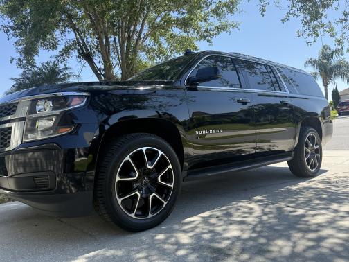 2018 Chevrolet Suburban LT