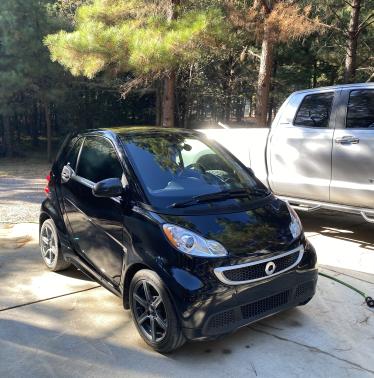 Photo 1 of 23 of 2013 smart ForTwo Passion