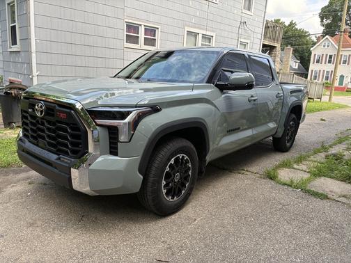 Gray 2022 Toyota Tundra SR5