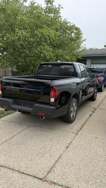 Black 2025 Honda Ridgeline RTL