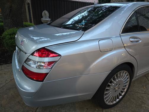 2007 Mercedes-Benz S-Class S 550