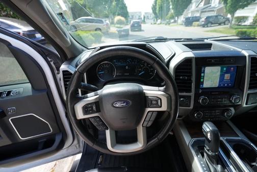 White 2019 Ford F-150 Lariat