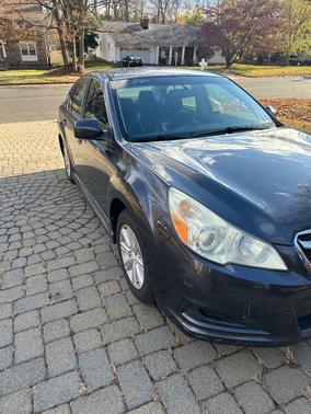 2010 Subaru Legacy 2.5 i Premium