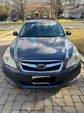 2010 Subaru Legacy 2.5 i Premium