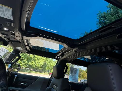 2025 GMC HUMMER EV SUV 3X