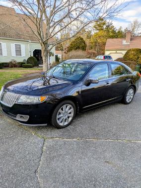 2011 Lincoln MKZ Base