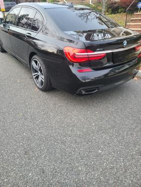2019 BMW 740 i xDrive