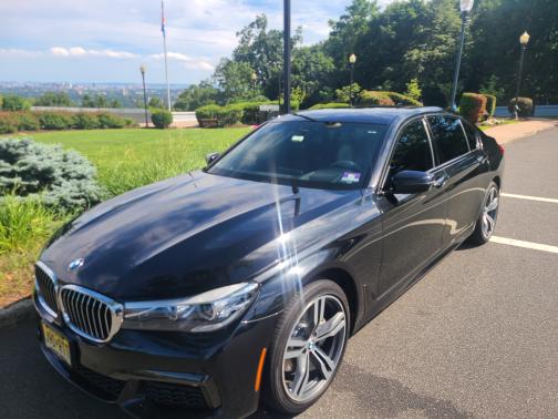 2019 BMW 740 i xDrive