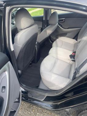 Black 2011 Hyundai ELANTRA GLS