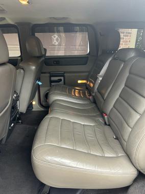 Red 2004 Hummer H2 Base