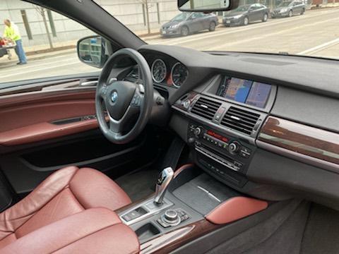 Silver 2011 BMW X6 xDrive50i
