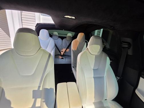 Black 2019 Tesla Model X Performance
