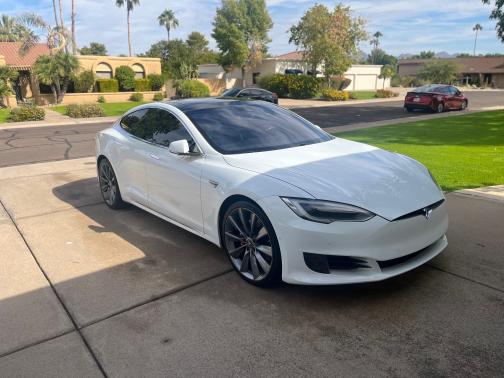 2016 Tesla Model S 75D