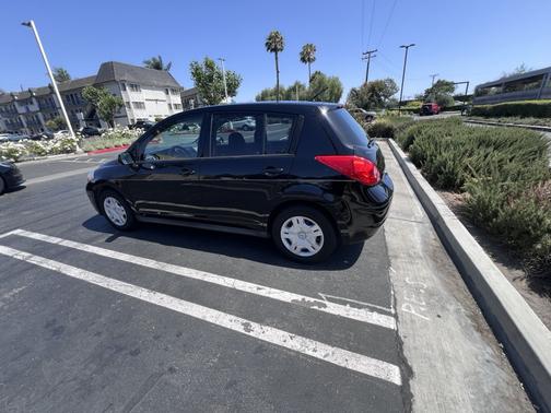 2012 Nissan Versa 1.8 S