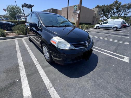 2012 Nissan Versa 1.8 S