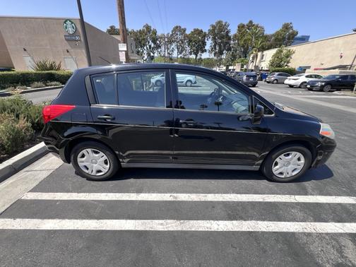 2012 Nissan Versa 1.8 S