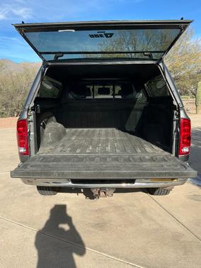 2006 Dodge Ram 2500 Laramie Mega Cab